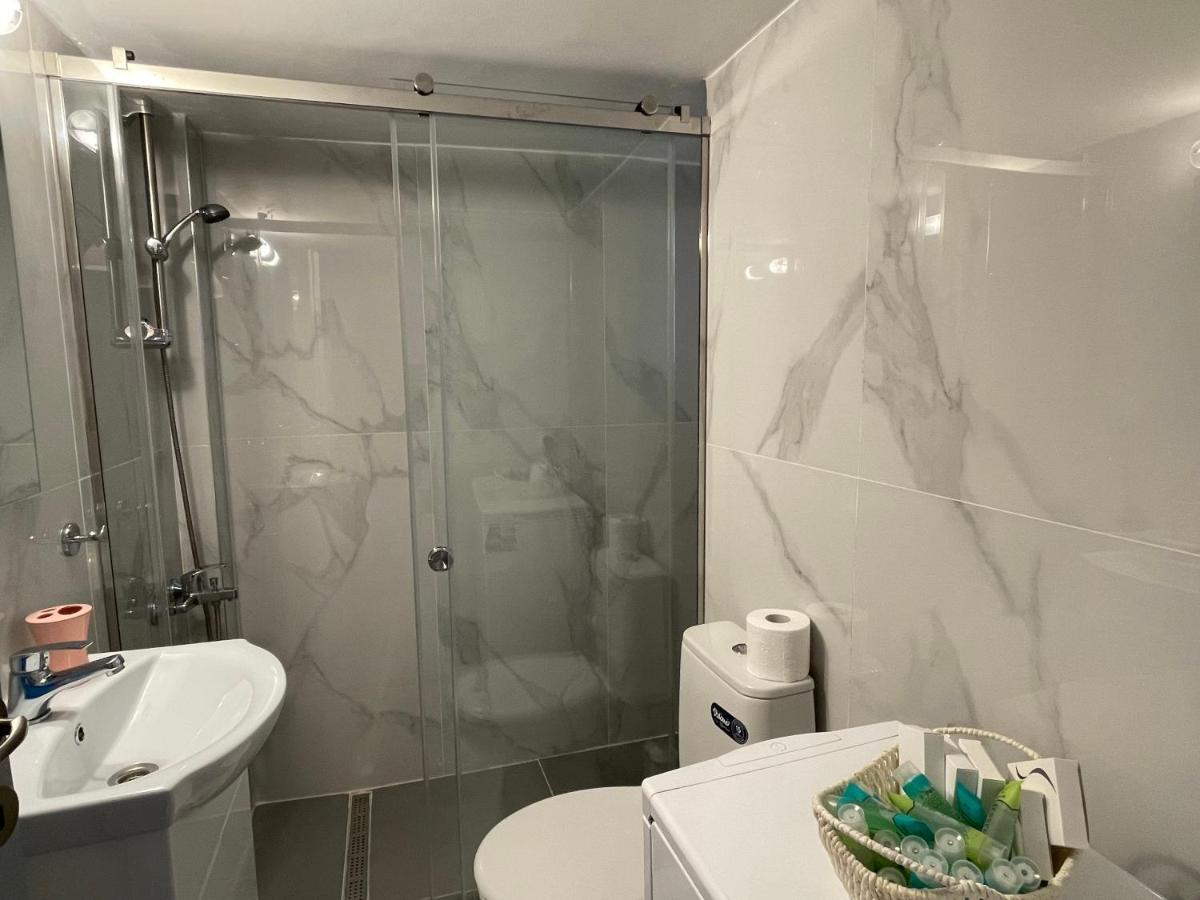 Cosy Apartment In Glyfada Center Athena Bagian luar foto